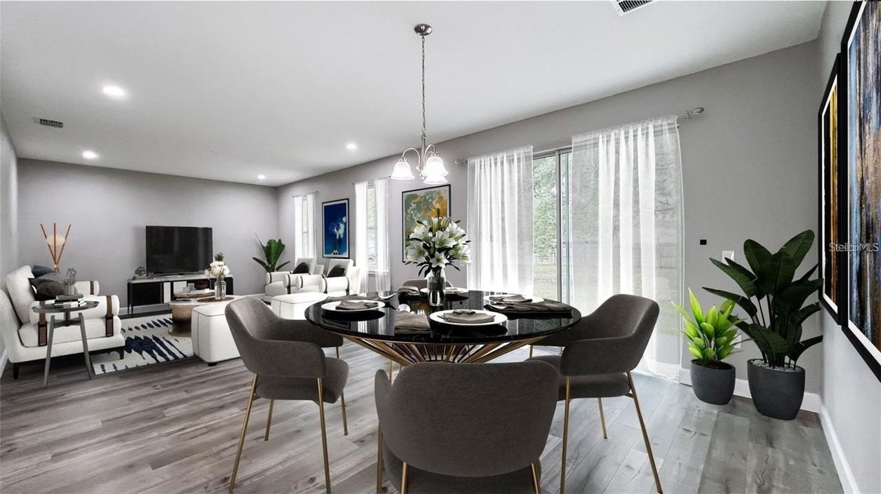 2725 Nova Dr - Photo 2 of 25