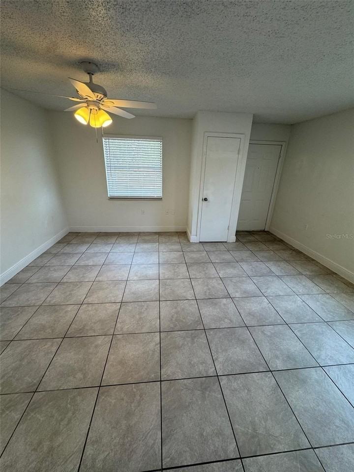 1189 Bentley Rd #1 - Photo 4 of 10