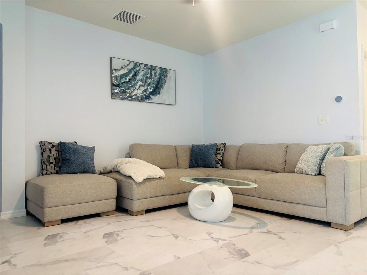 12107 Barnsley Reserve Pl - Photo 5 of 29