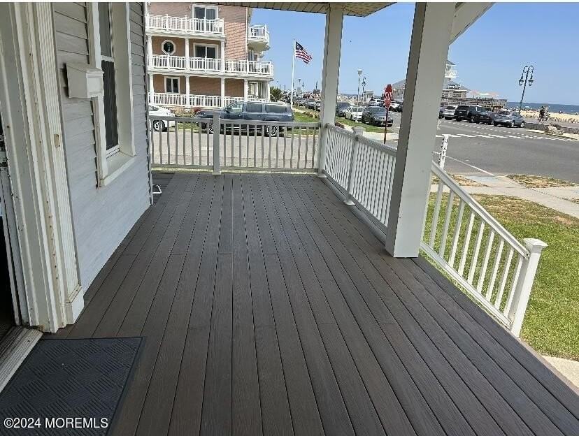 1100 Ocean Ave - Photo 7 of 25