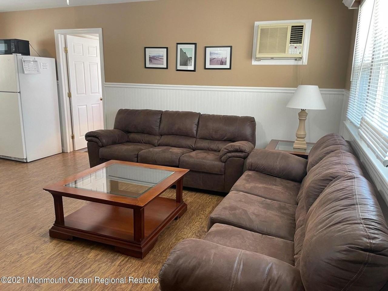 15 Elizabeth Ave - Photo 3 of 8