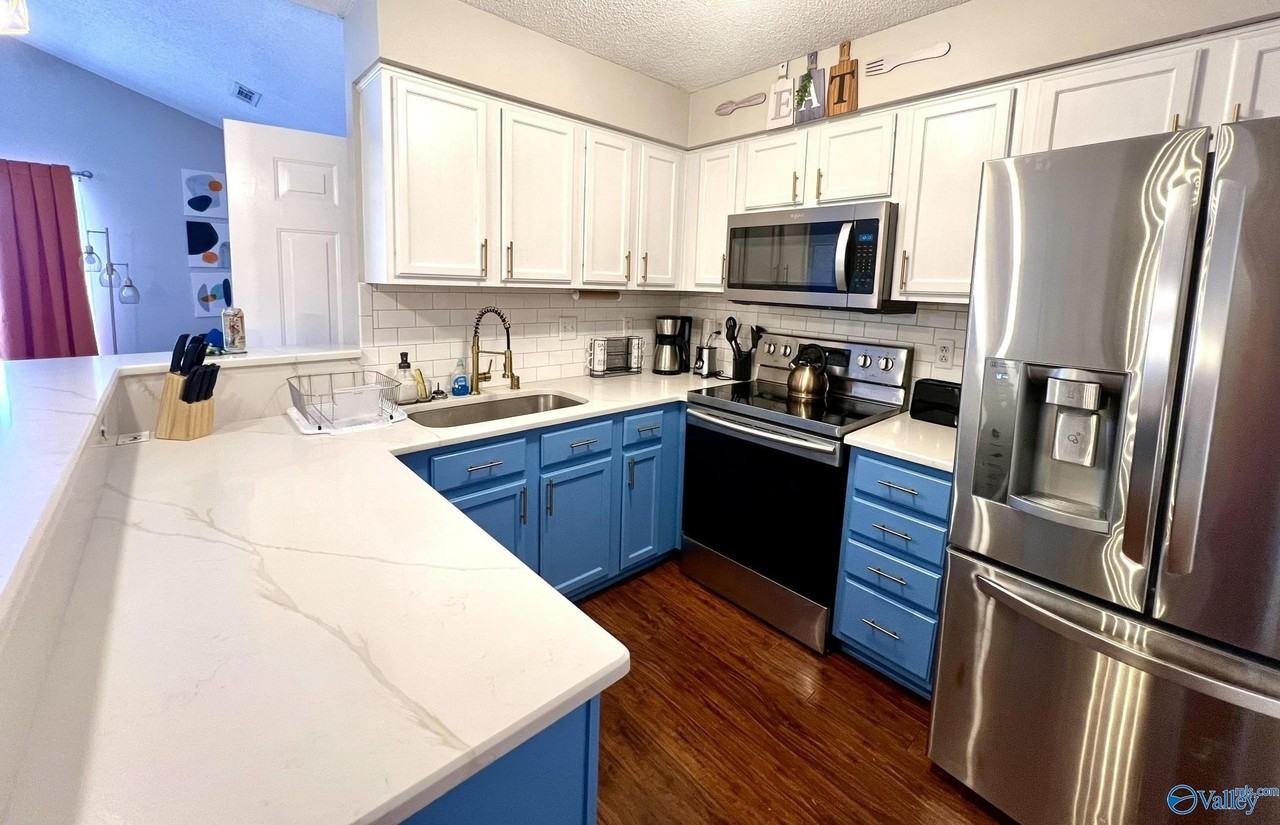 341 Waters Edge Ln #341 - Photo 3 of 17