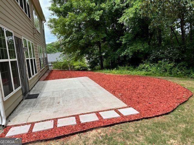 5669 Avonley Creek Dr - Photo 3 of 37