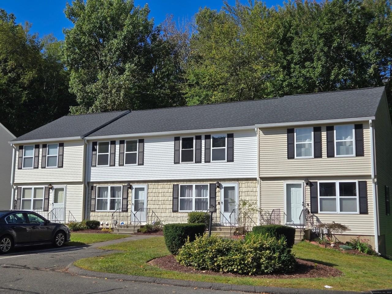 5 Periwinkle Ln - Photo 2 of 24