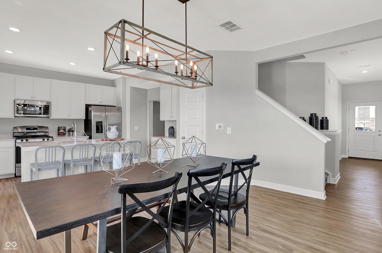 6589 Halsey Street - Photo 3 of 35