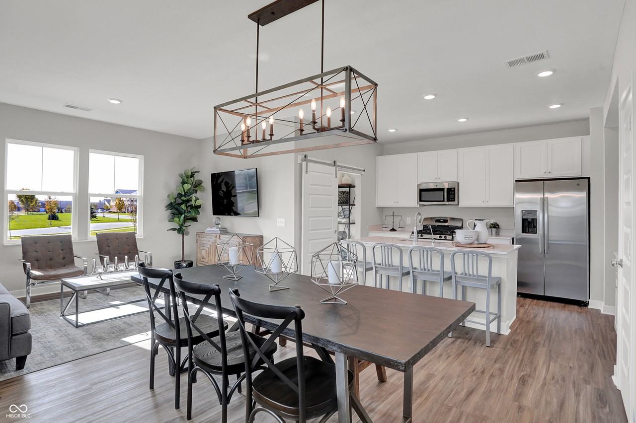 6589 Halsey Street - Photo 4 of 35