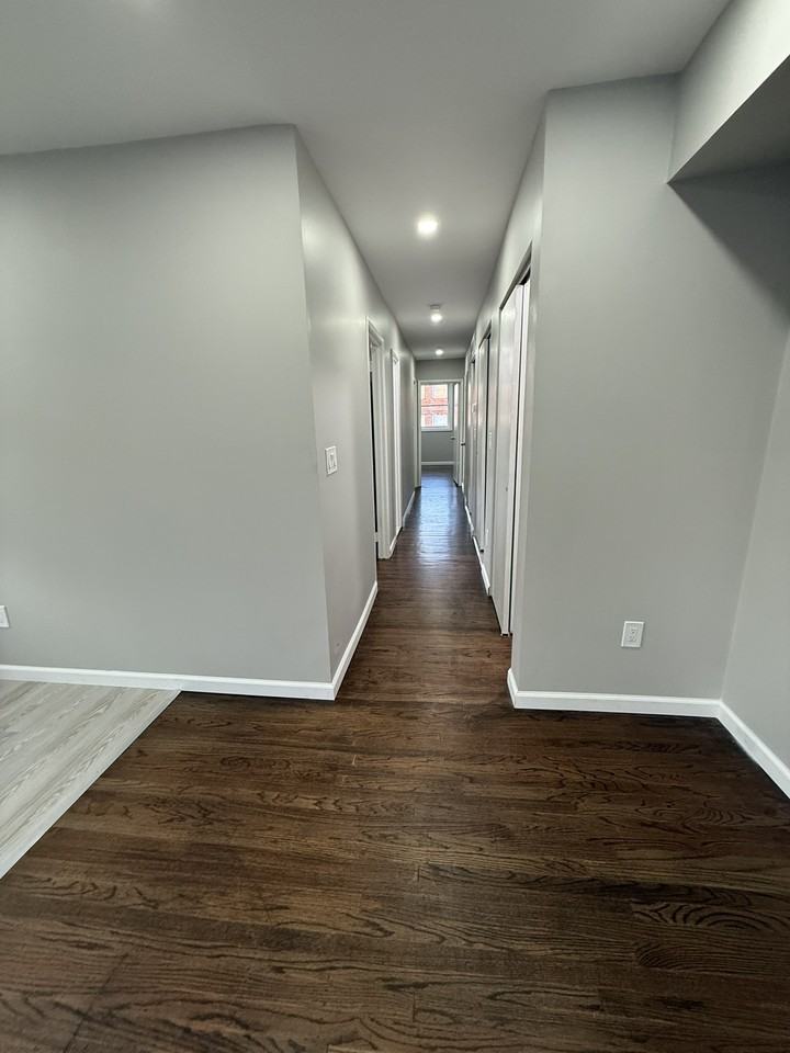 1635 Borbeck Ave - Photo 5 of 16