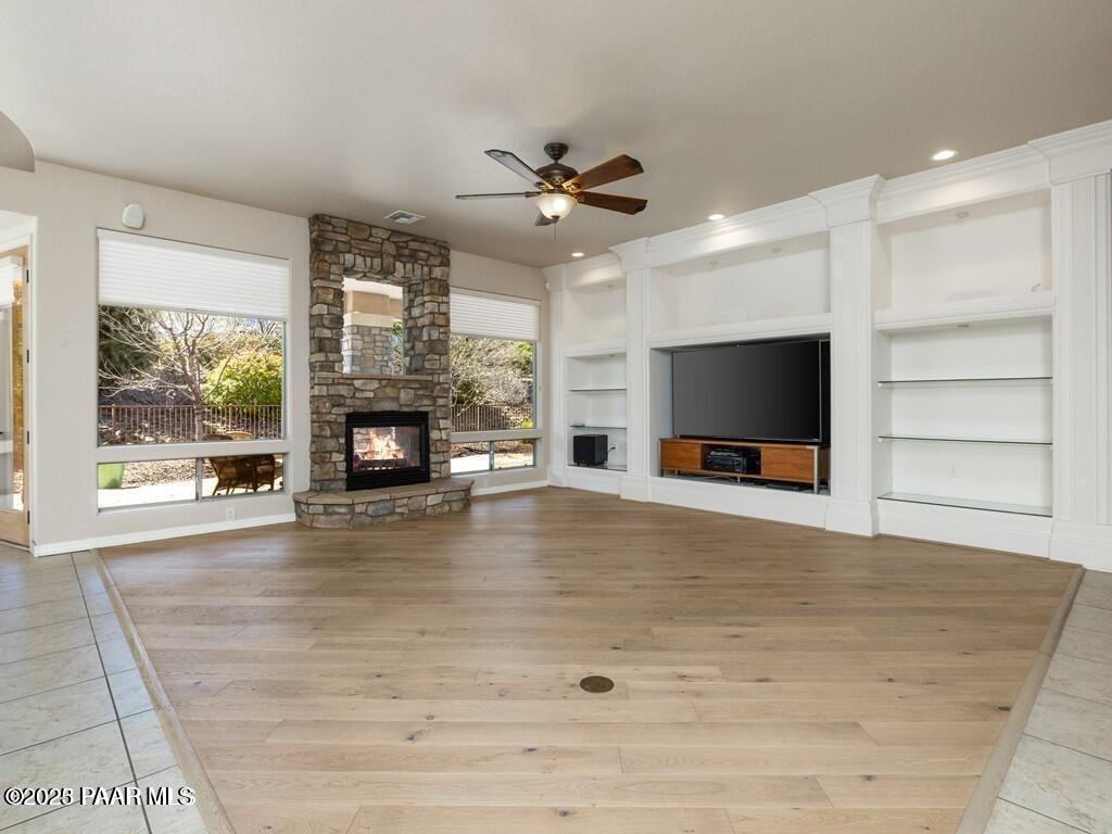 1571 Gettysvue Way - Photo 5 of 17