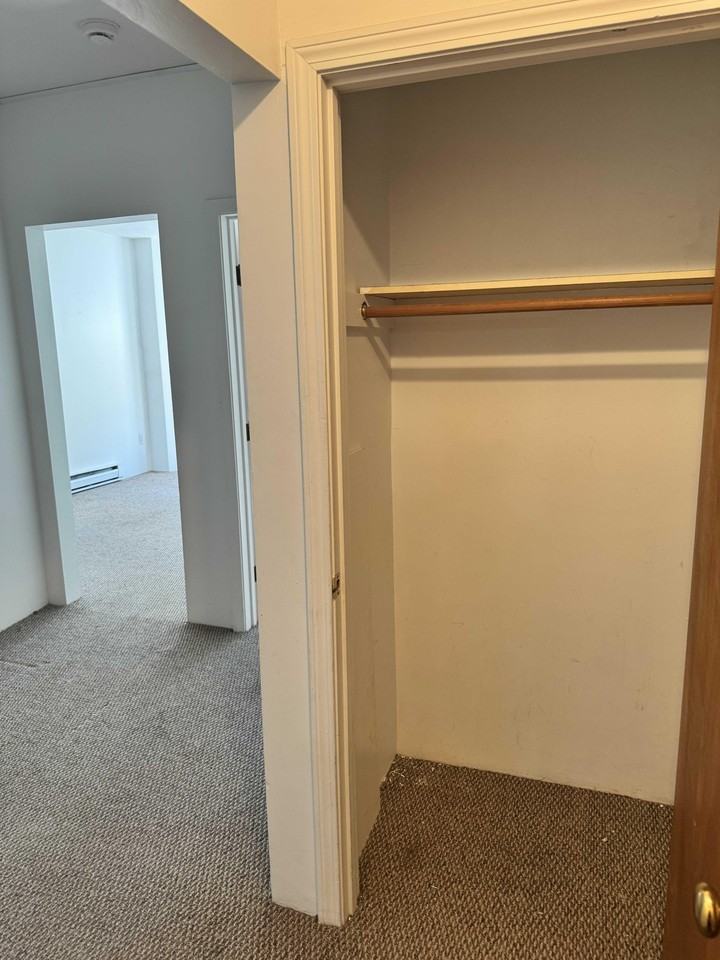 Norway St - Photo 5 of 16