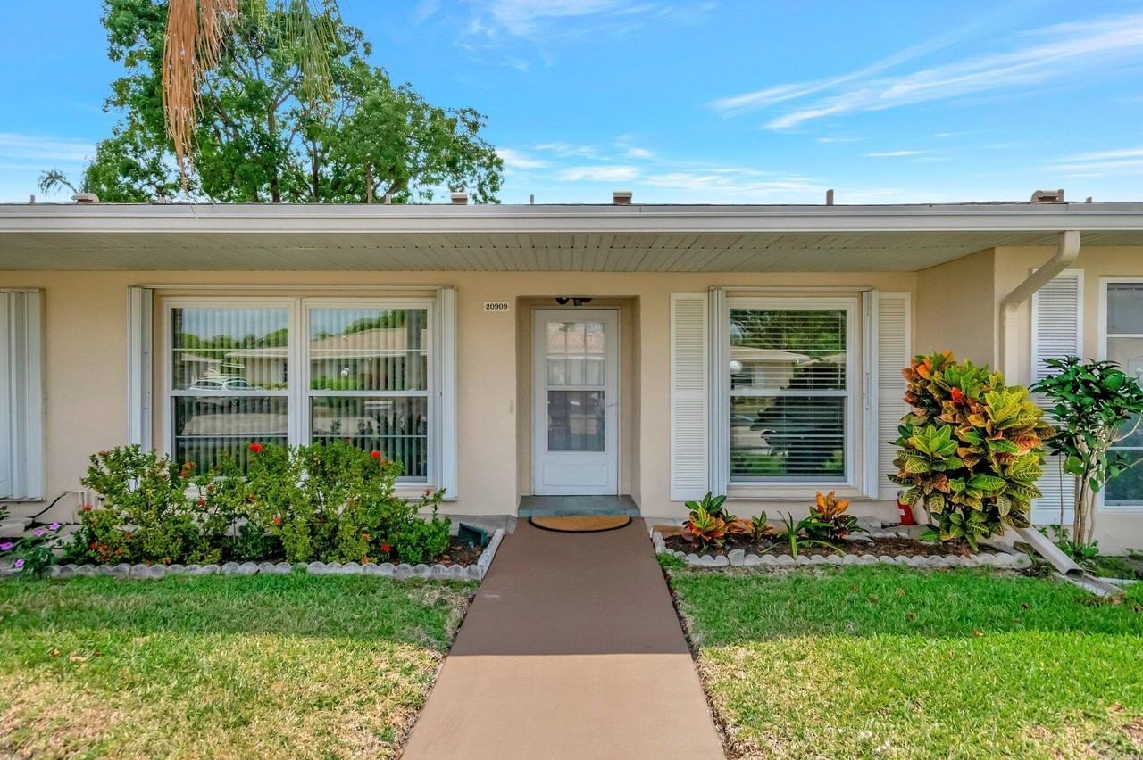 20909 Sedgewick Drive - Photo 2 of 37