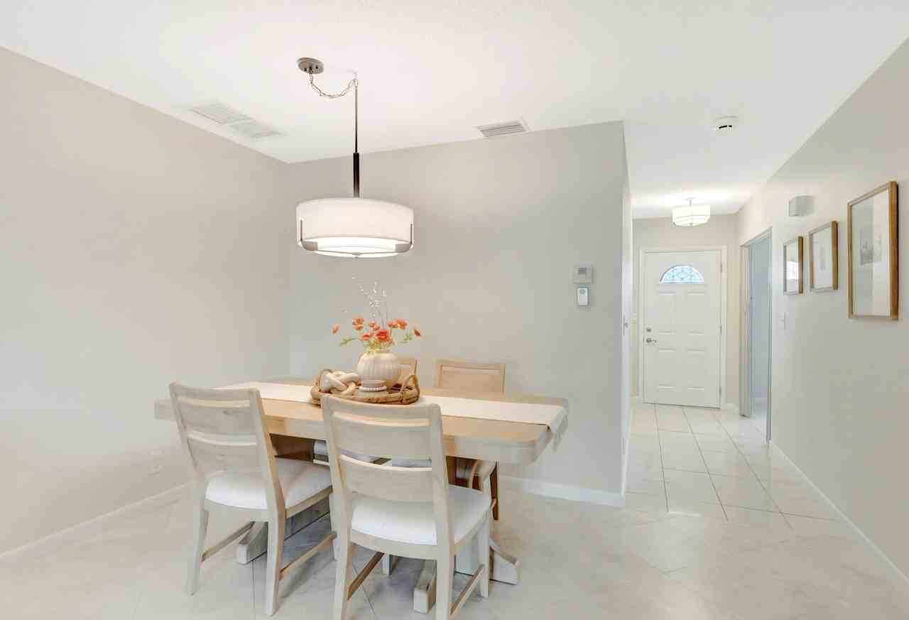 20909 Sedgewick Drive - Photo 5 of 37