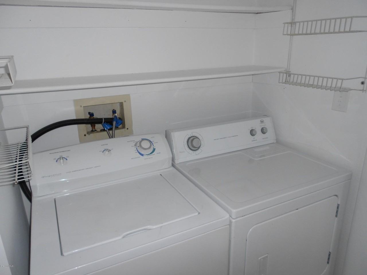 400 Catalina Road #203 - Photo 4 of 10