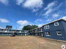 featured image of 724 Main St Apt 10b