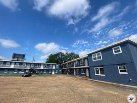 724 Main St Apt 7b - Photo 1 of 1