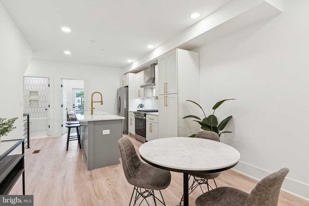 2608 4th St Ne Unit 1 #1 - Photo 6 of 27