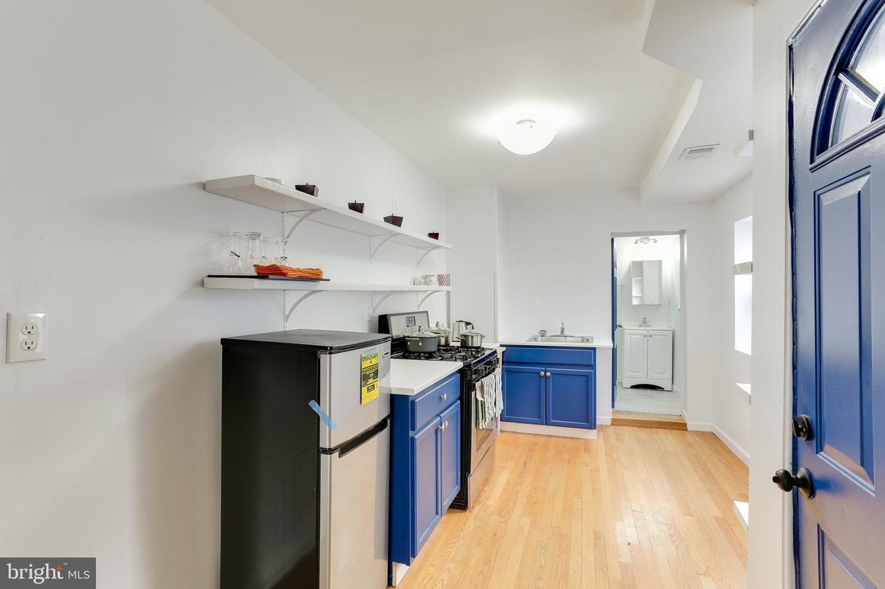 202 S Regester St - Photo 2 of 15