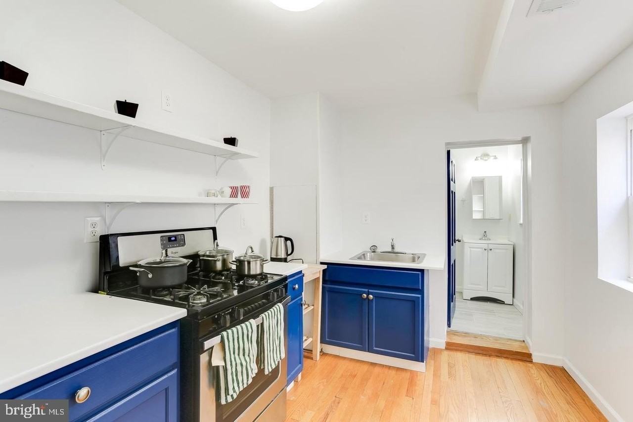 202 S Regester St - Photo 3 of 15