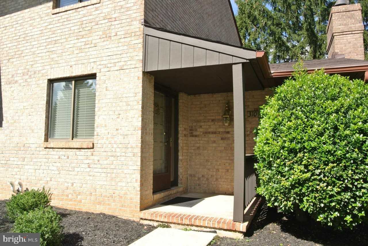 310 Kimrick Pl - Photo 2 of 36