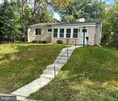 3313 Stanford St - Photo 1 of 1