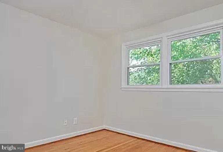 207 Cornell Road - Photo 7 of 11