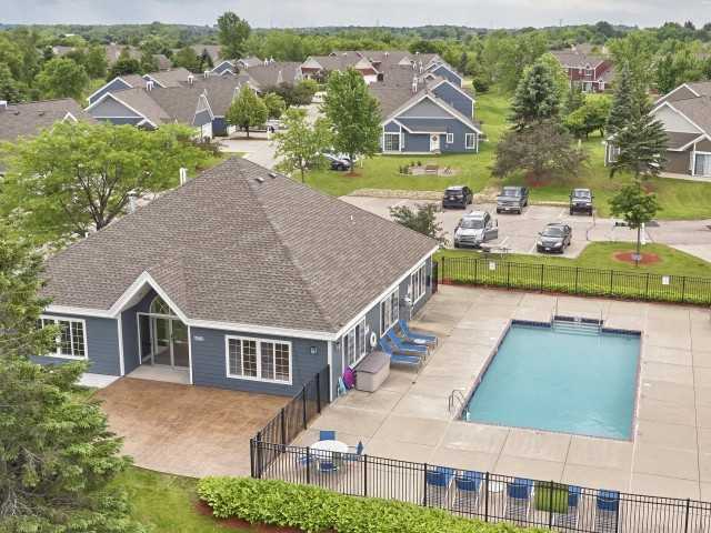 Mequon Trail Townhomes - Photo 4 of 43