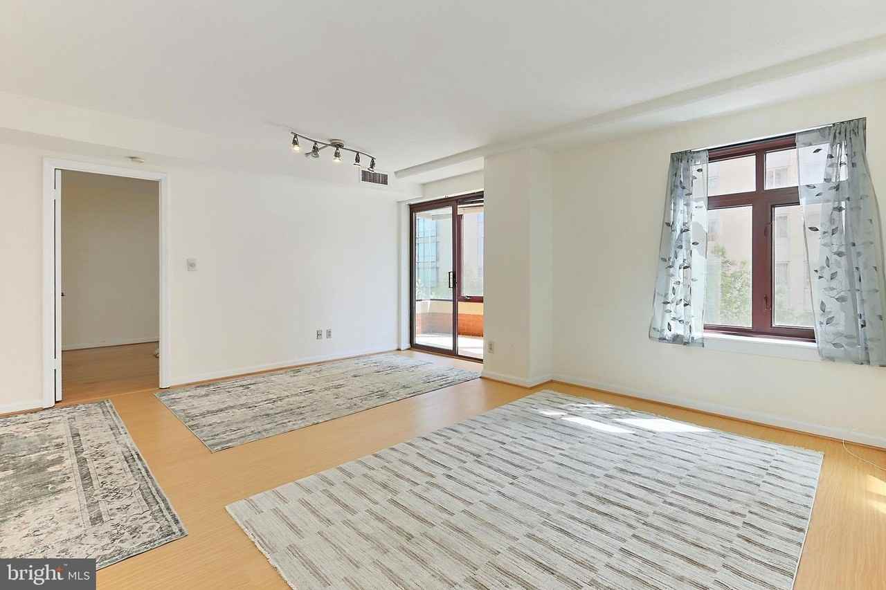 2400 Clarendon Boulevard #406 - Photo 4 of 38