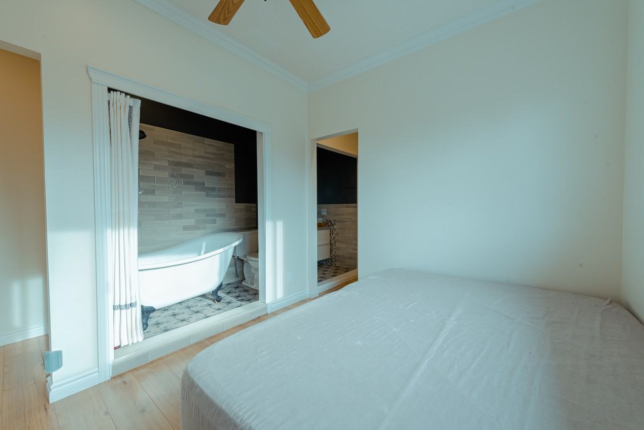 3191 Sedgemond Place - Photo 6 of 16