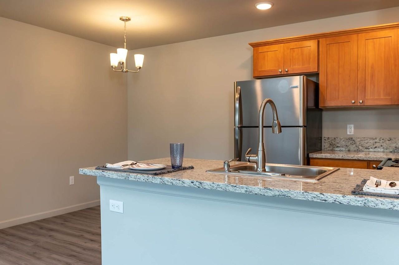 Eagle Ridge Apts - Photo 7 of 35