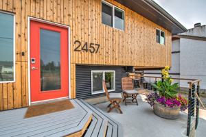 featured image of 2457 15 St #UPPER