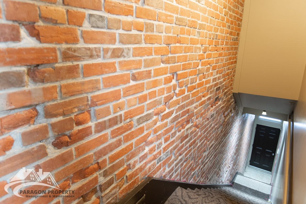 157 Nelson St - Photo 2 of 19