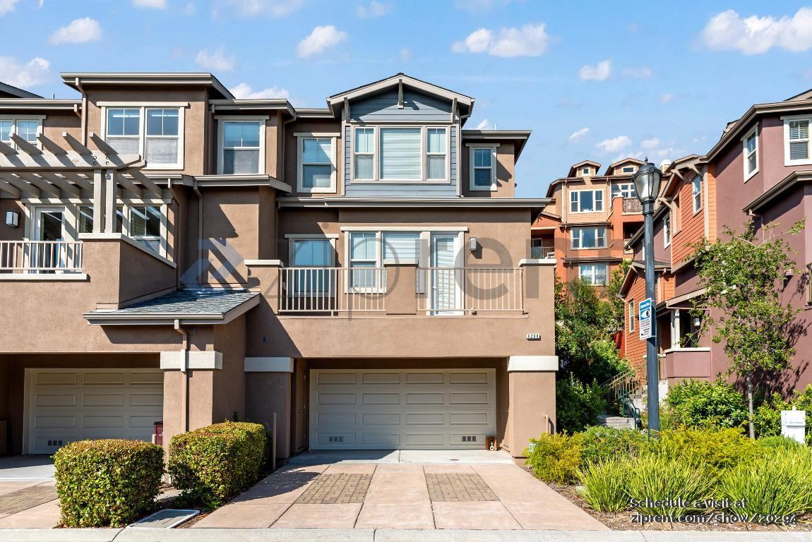 6298 Rocky Point Ct - Photo 2 of 30