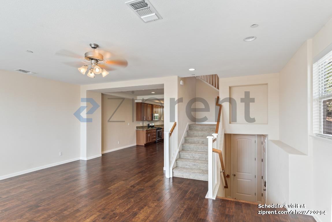 6298 Rocky Point Ct - Photo 6 of 30