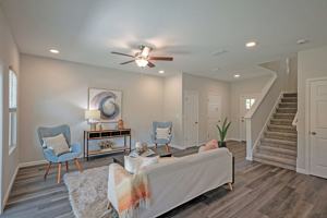 featured image of 1374 Lake Shore Blvd