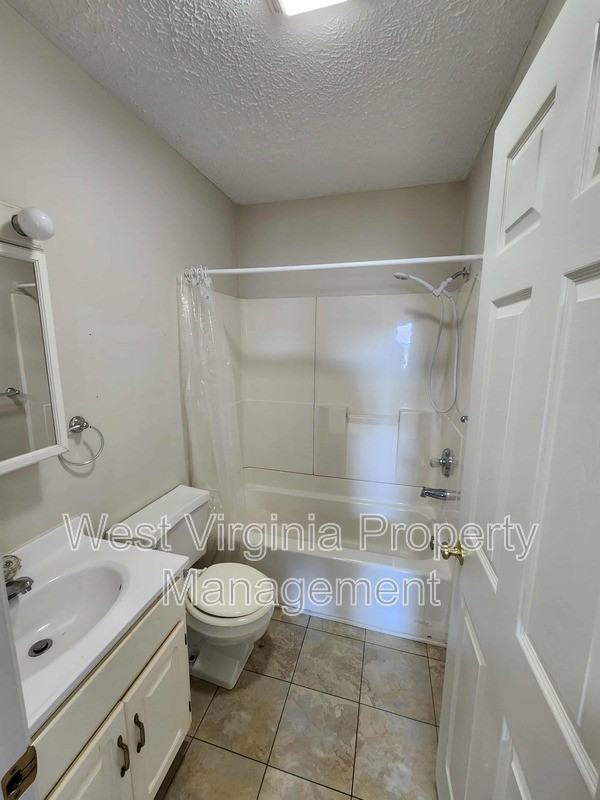 3648 Davis Stuart Road #28 - Photo 6 of 9