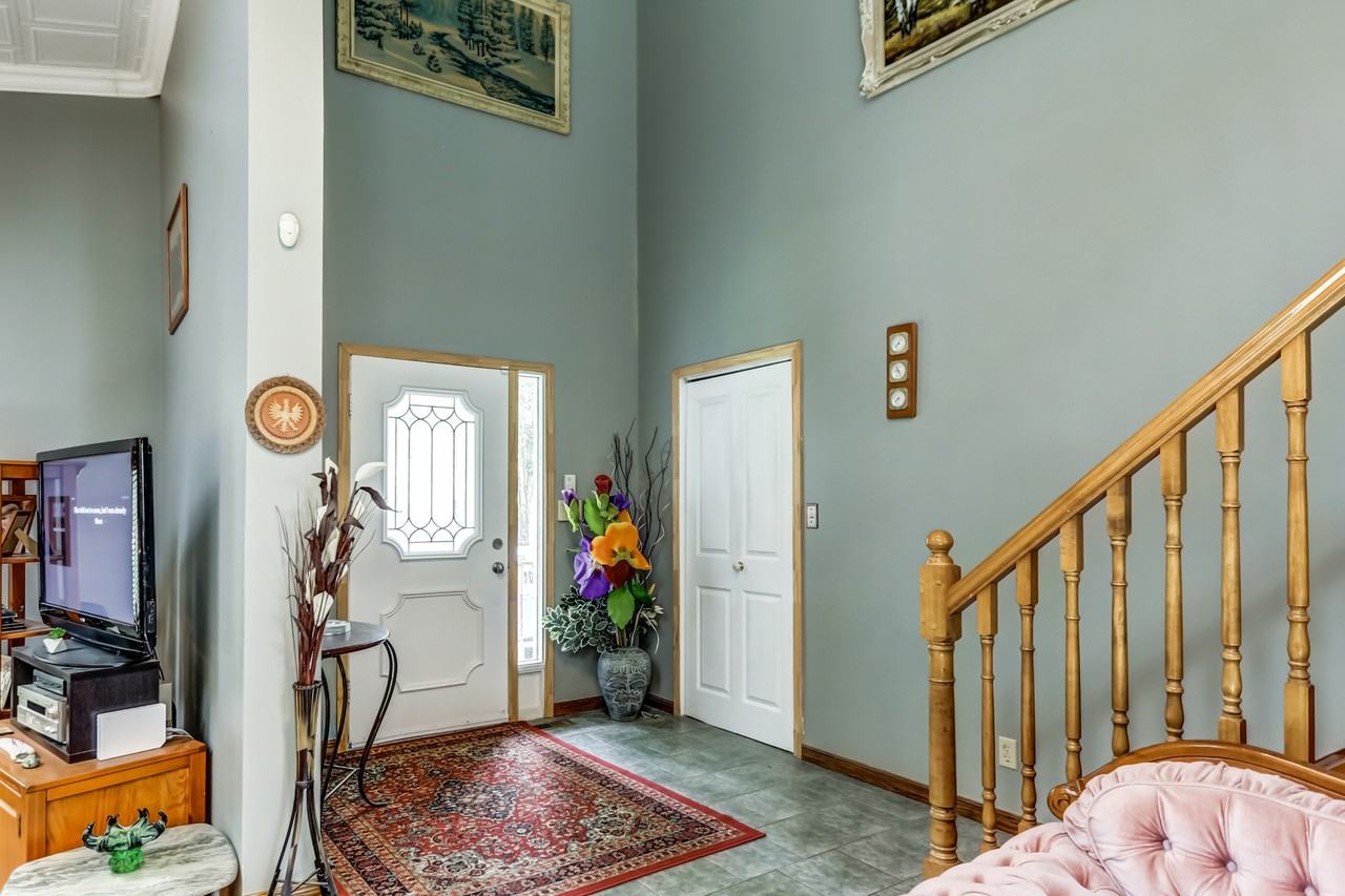 101 Miller Drive - Photo 4 of 50