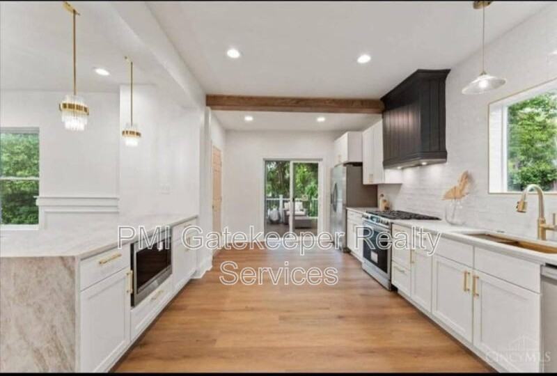 5819 Bramble Avenue - Photo 5 of 22