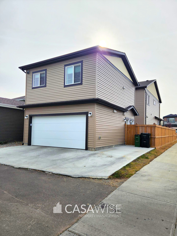 175 6548Gavenue Northwest - Photo 7 of 8