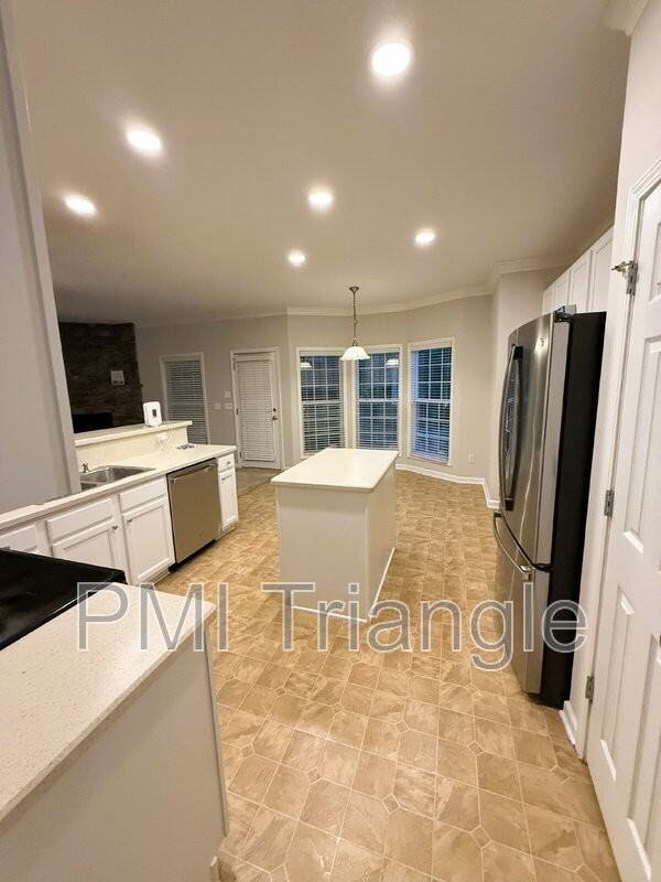 172 Mickleson Ridge Dr - Photo 3 of 24