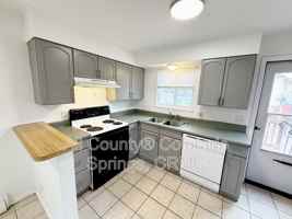 featured image of 4995 Picturesque Cir #4