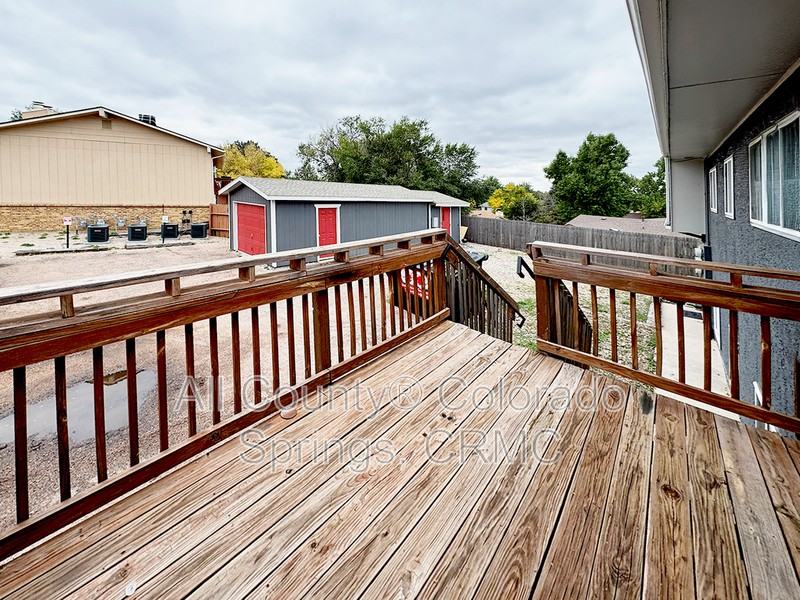 4995 Picturesque Circle #4 - Photo 7 of 20