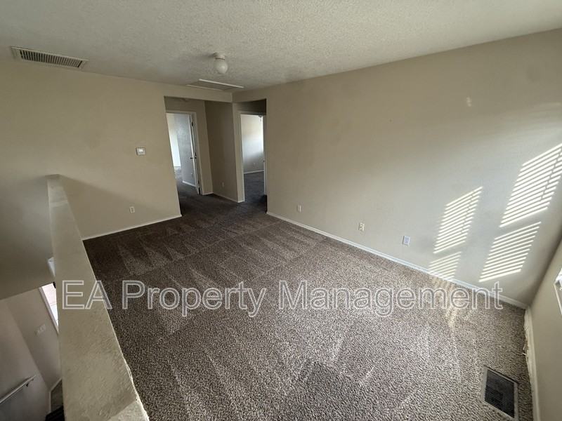 12516 Snowmass Way Northeast - Photo 5 of 13