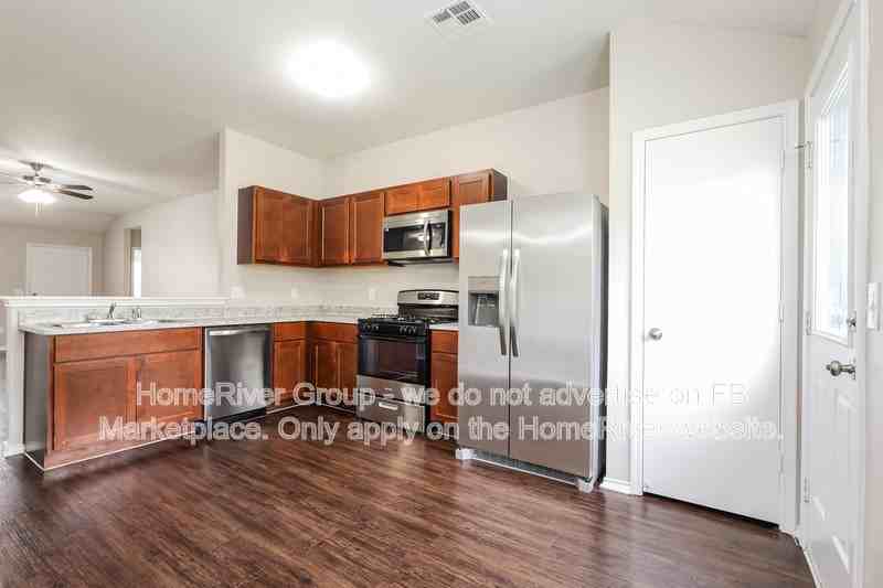 3409 Southeast 94th Street - Photo 6 of 27