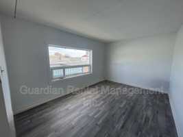 featured image of 141A Frederica St W #3