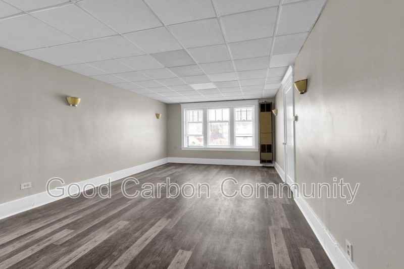 1247 Hertel Ave #3 - Photo 3 of 16