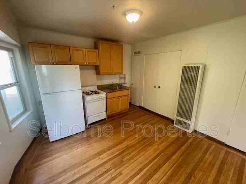 518 41st Street - Photo 3 of 15