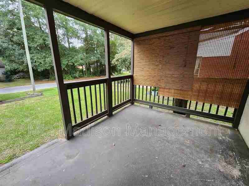 113 Hibiscus Ave - Photo 2 of 13