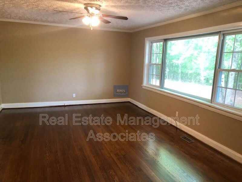 17025 Wildwood Road - Photo 3 of 12