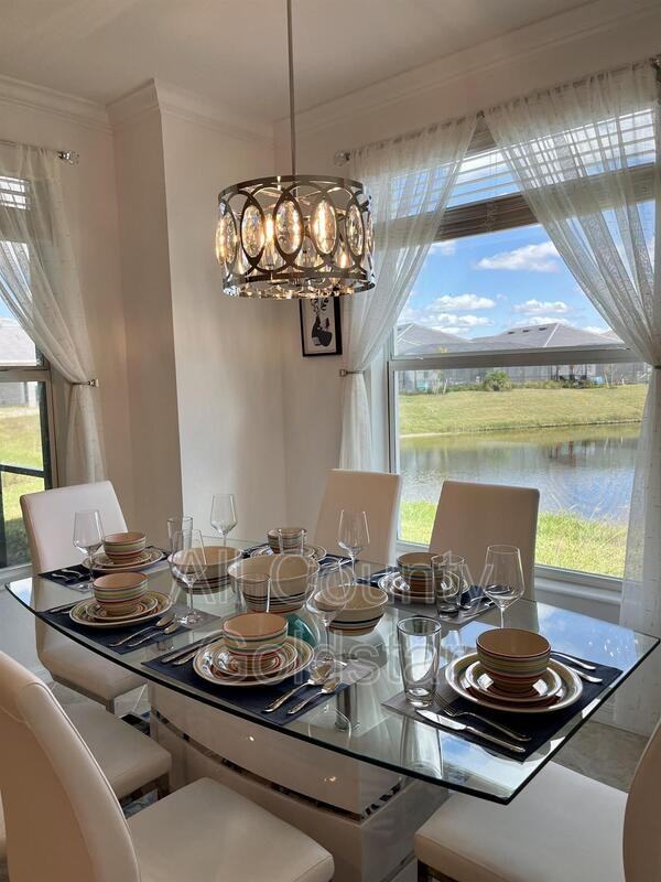 14184 Heritage Landing Blvd - Photo 5 of 15