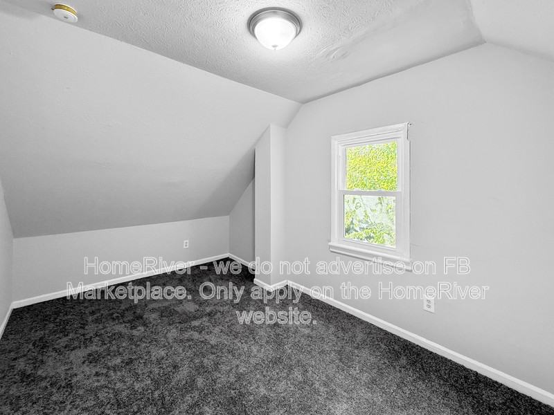 1050 East 70th Street - Photo 5 of 19