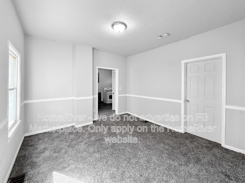 1050 East 70th Street - Photo 7 of 19